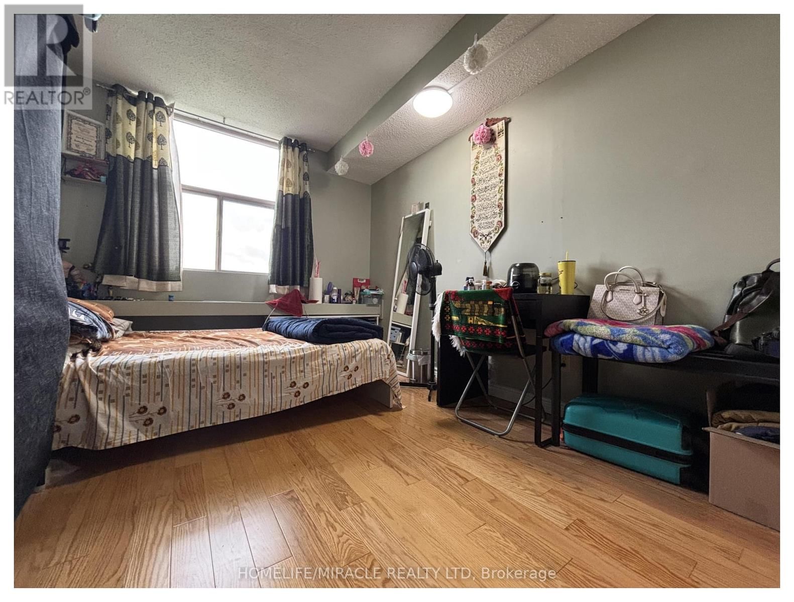 1409 - 2760 CAROUSEL CRESCENT Image 39