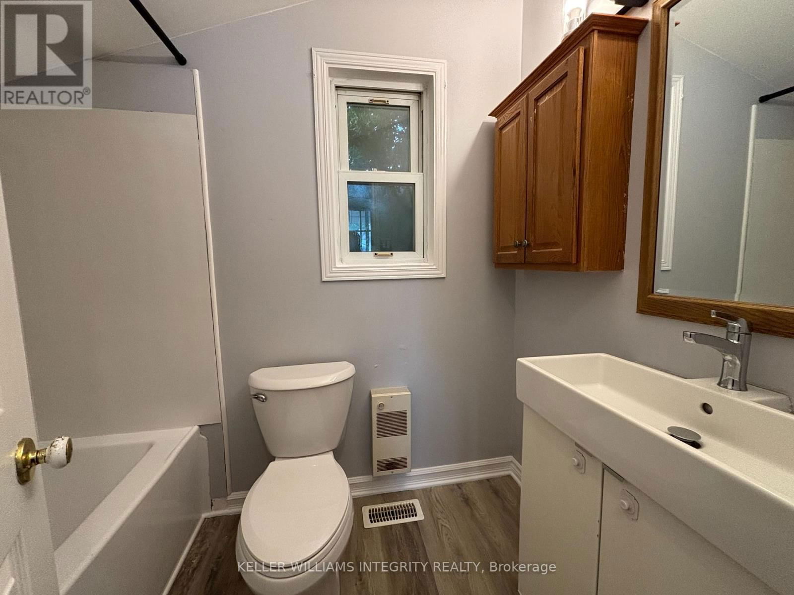 158 CAMERON AVENUE Image 13