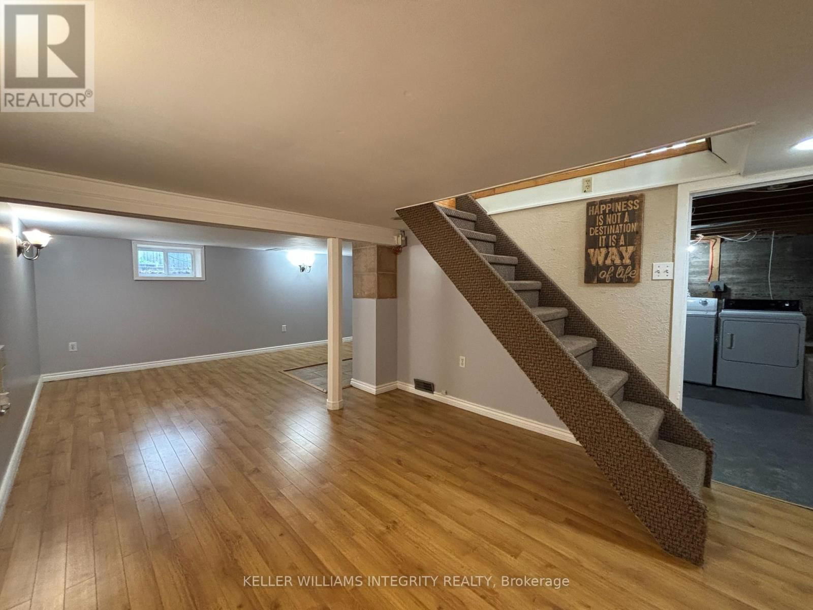 158 CAMERON AVENUE Image 16