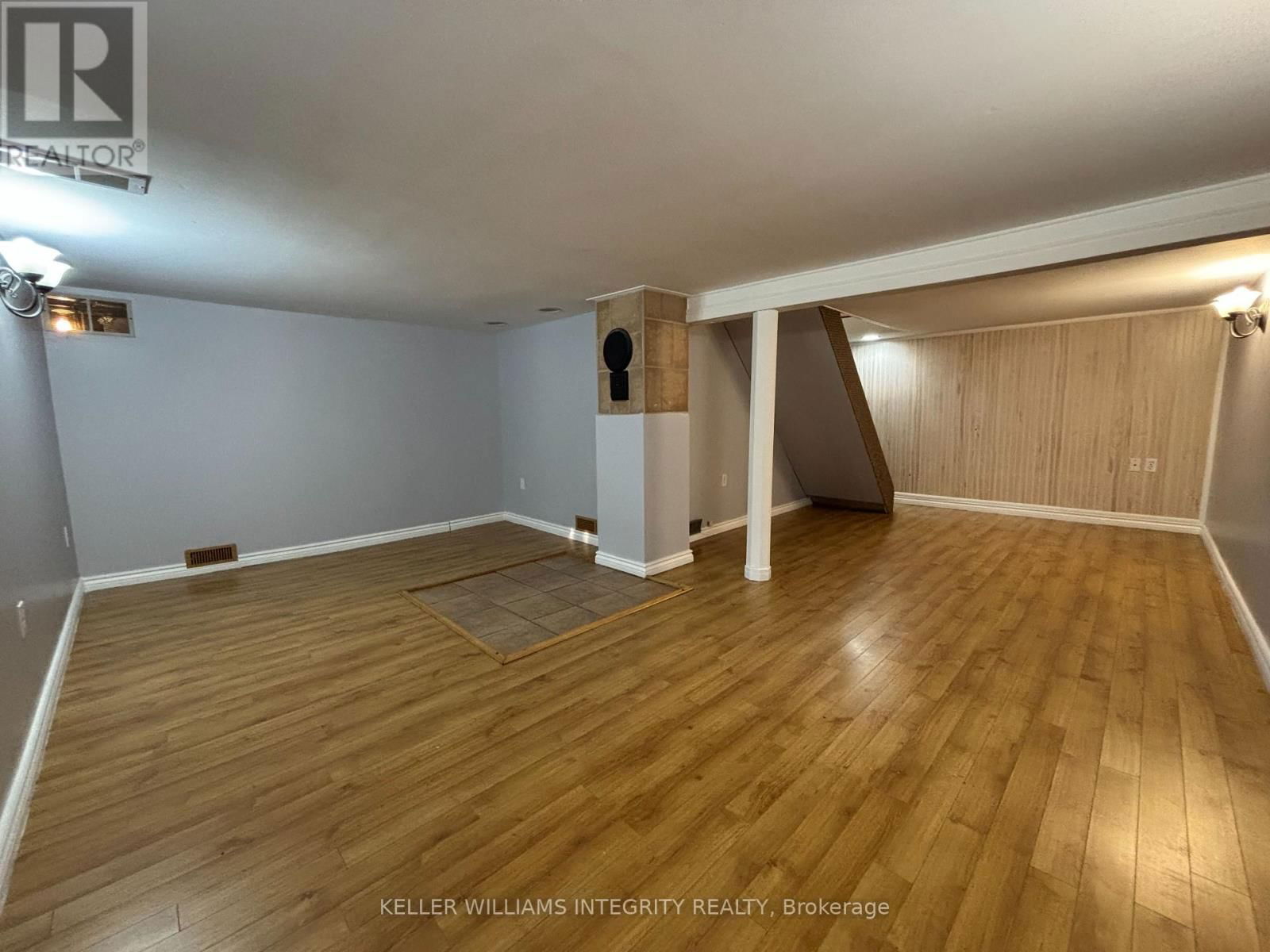 158 CAMERON AVENUE Image 17