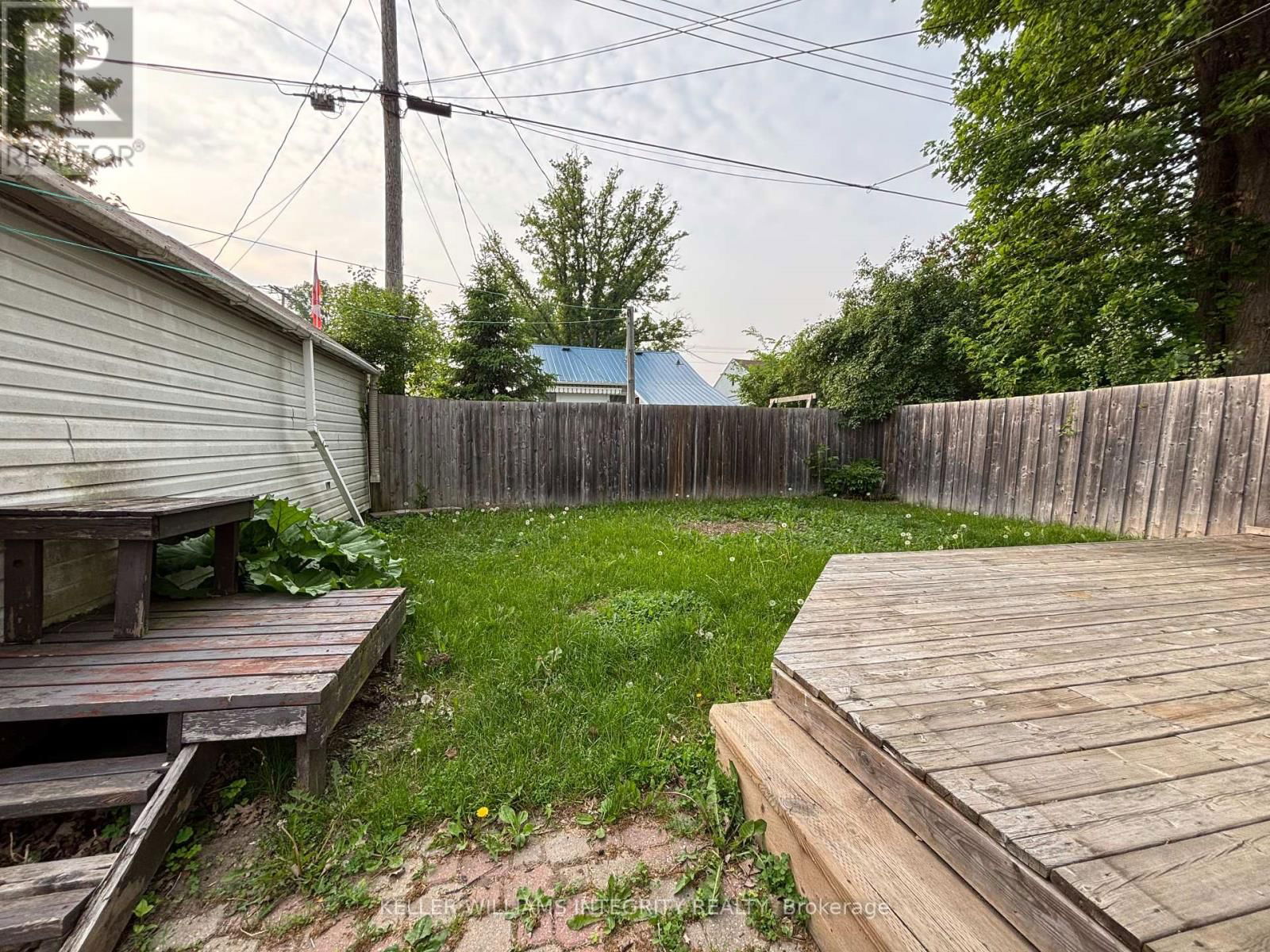 158 CAMERON AVENUE Image 20
