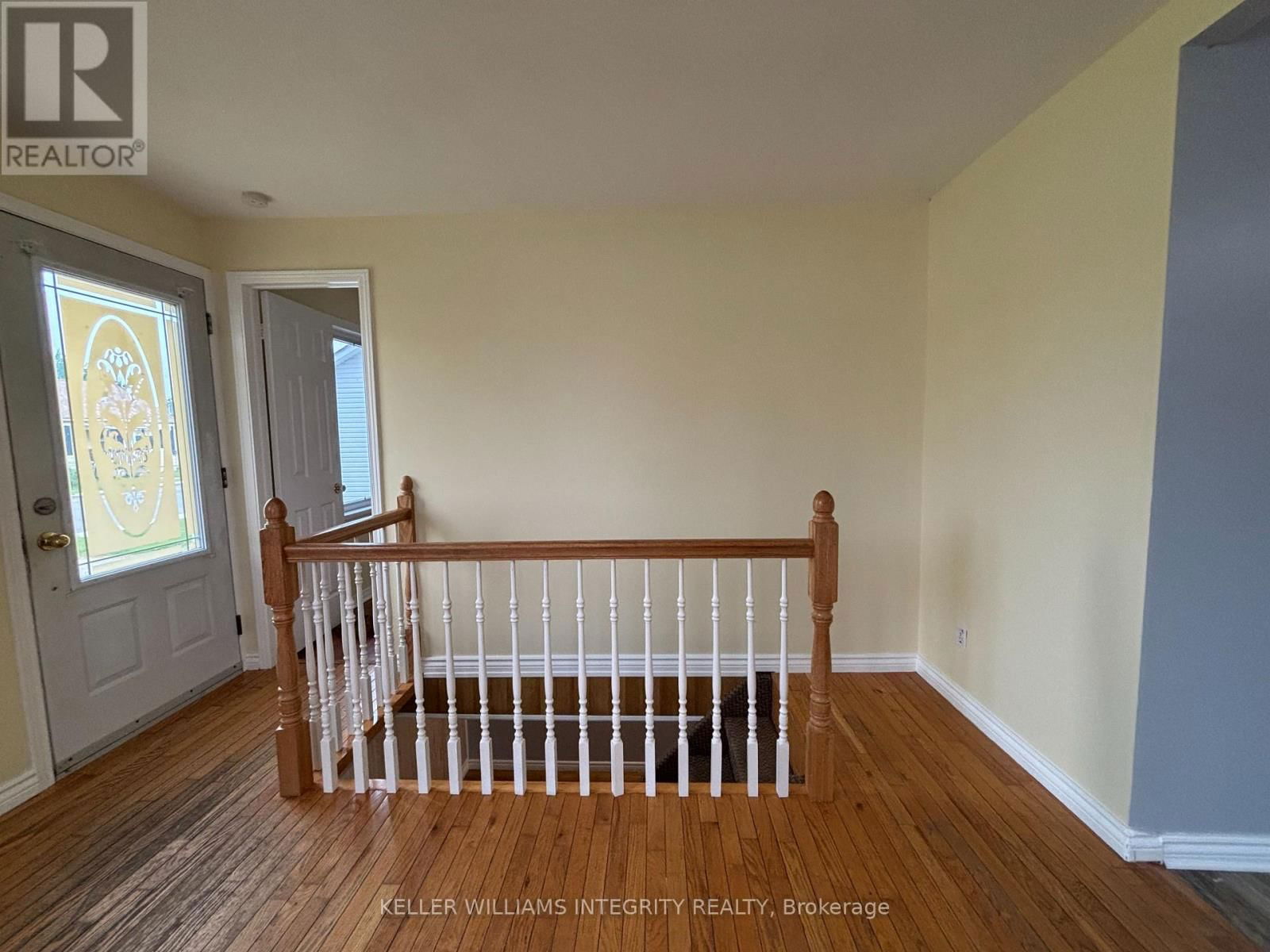 158 CAMERON AVENUE Image 5