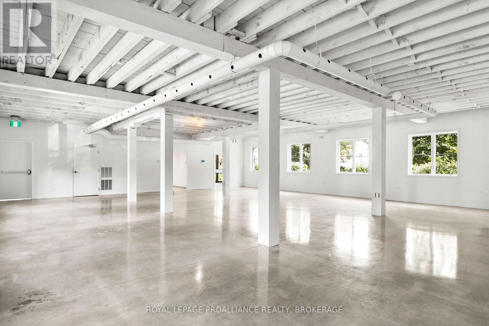 60 MILL STREET Image 7