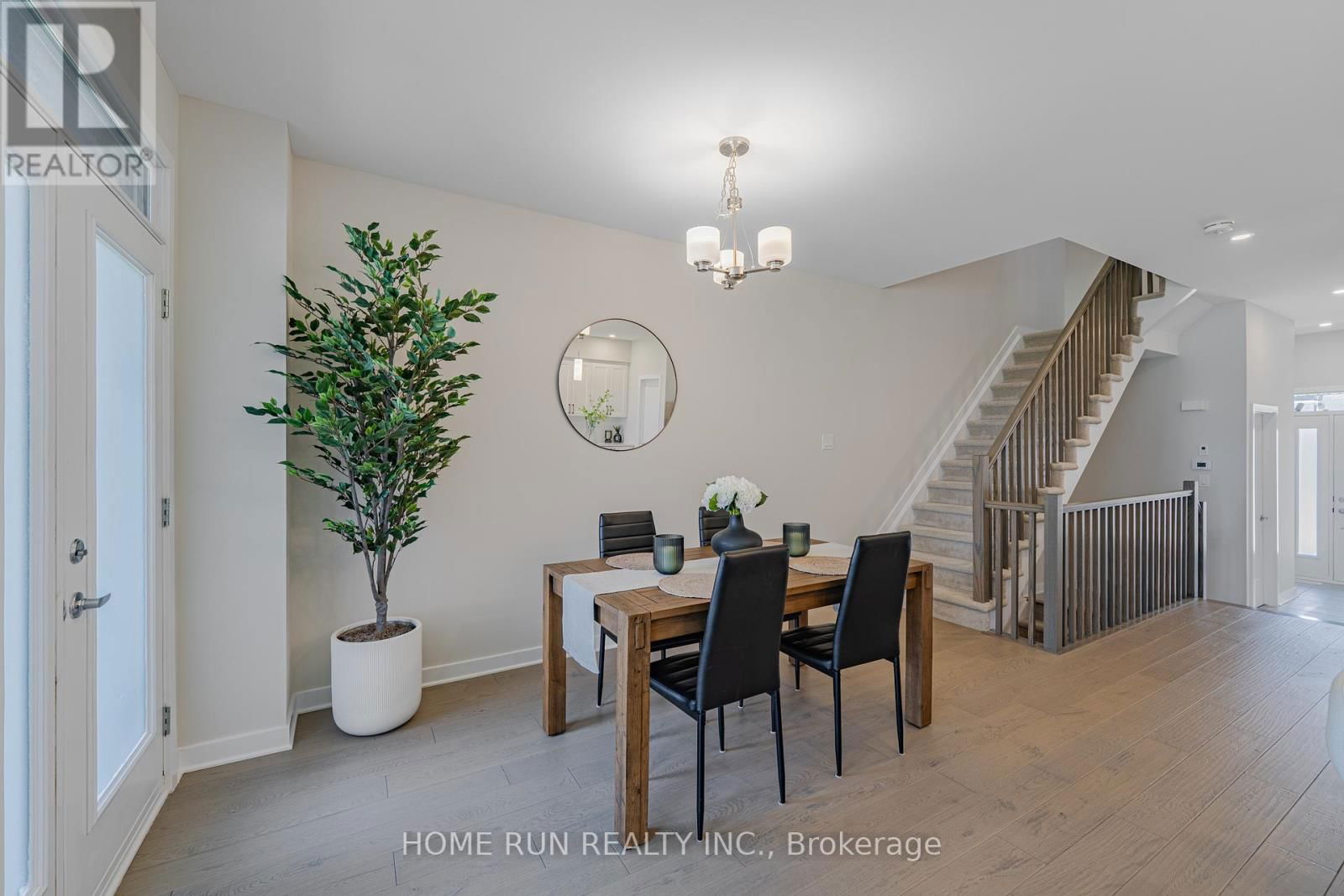 23 MAIZE STREET Image 14