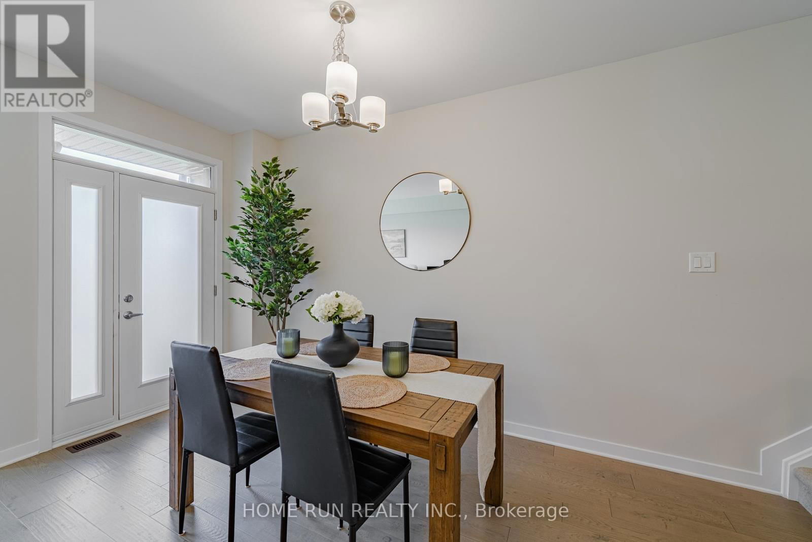 23 MAIZE STREET Image 15
