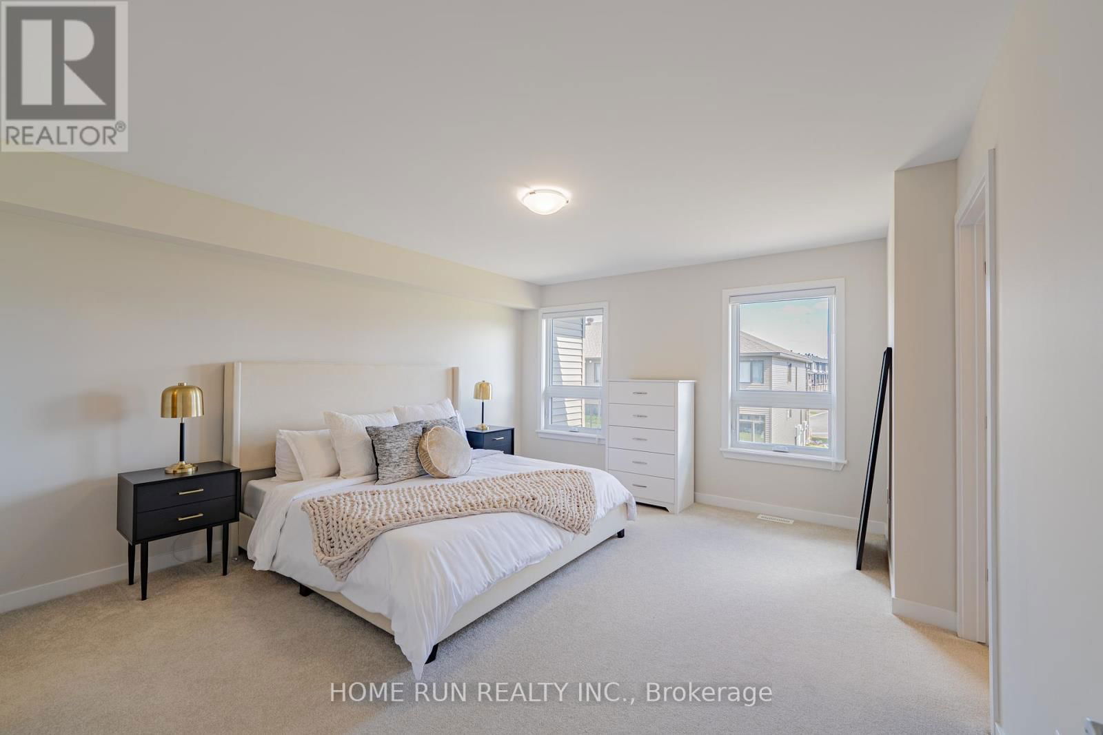 23 MAIZE STREET Image 28