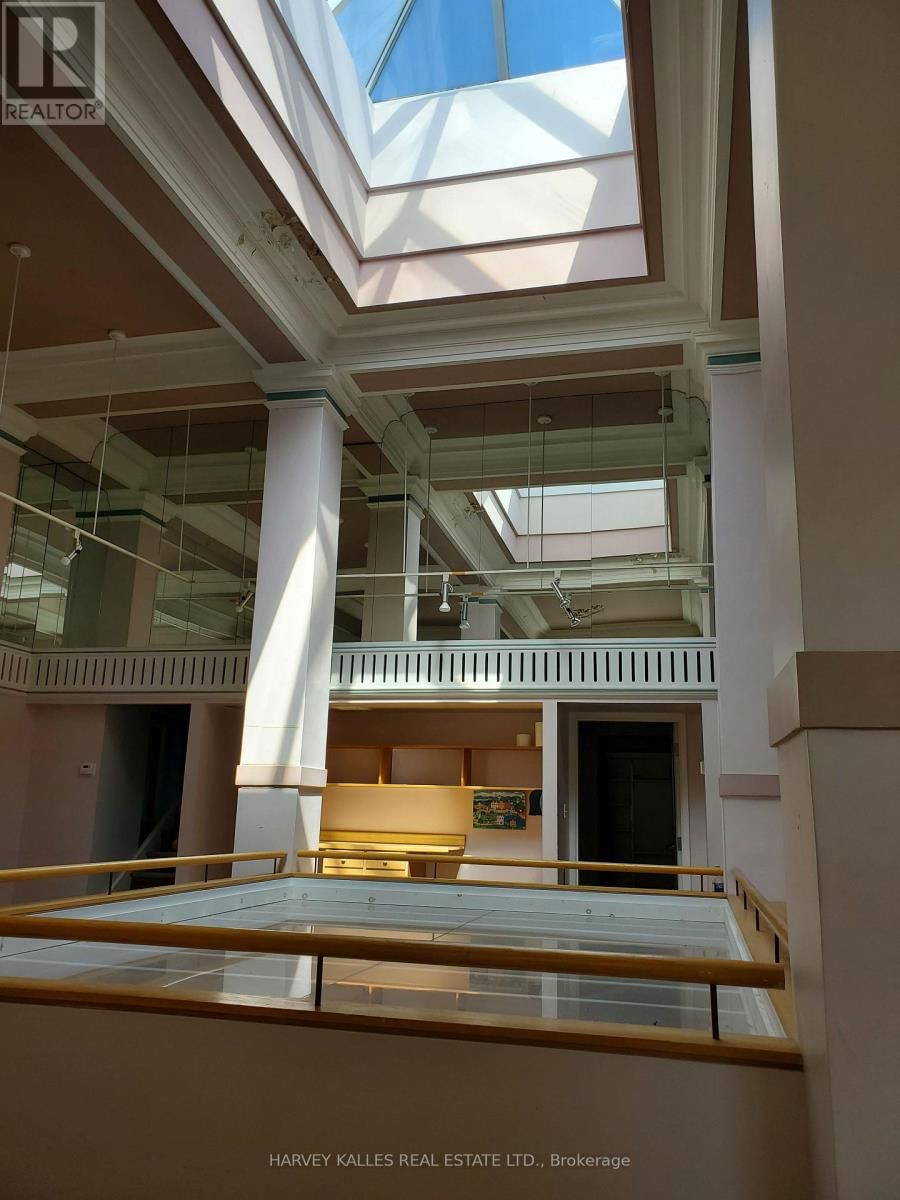 A - 45 PEEL STREET Image 3
