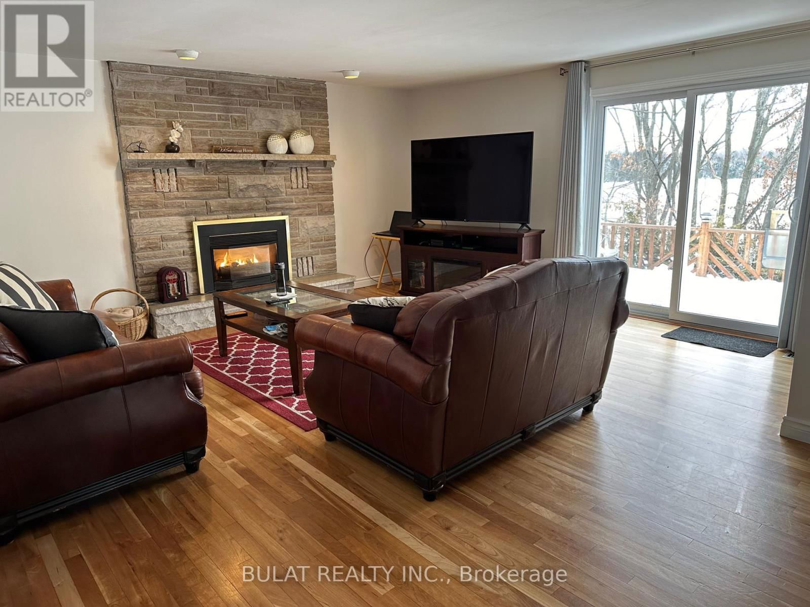 2020 CROW LAKE ROAD Image 2