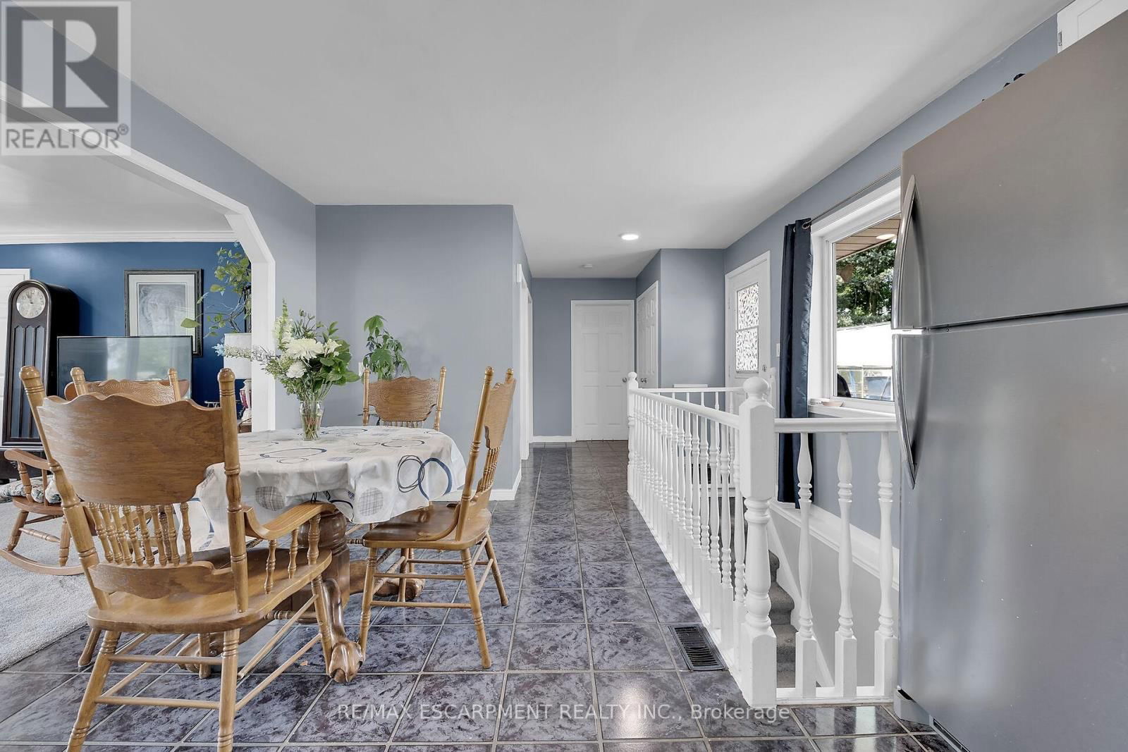 151 RAINHAM ROAD Image 15