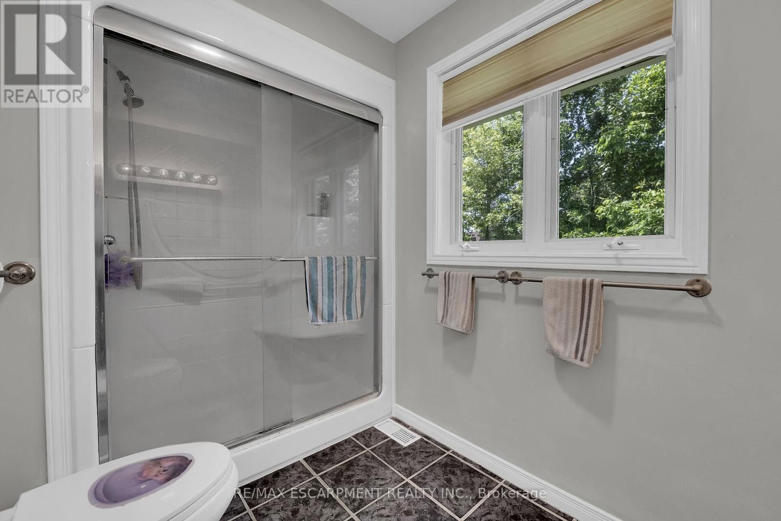 151 RAINHAM ROAD Image 21