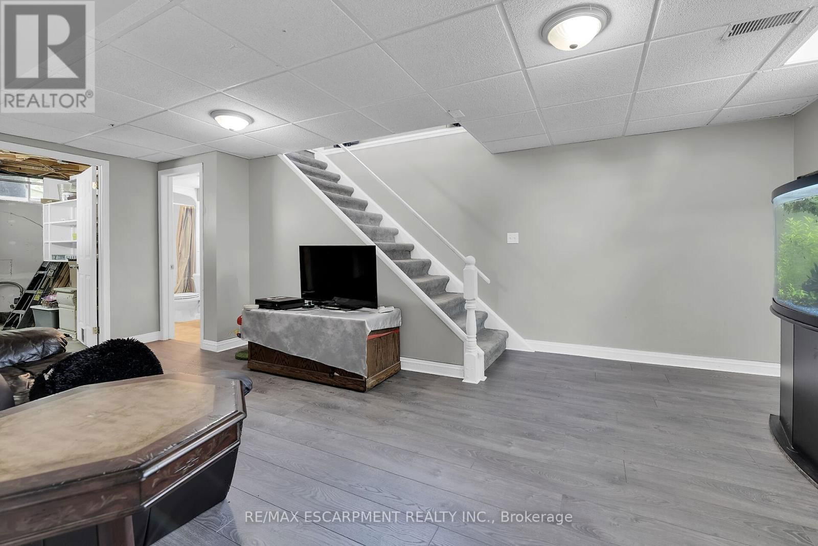 151 RAINHAM ROAD Image 24