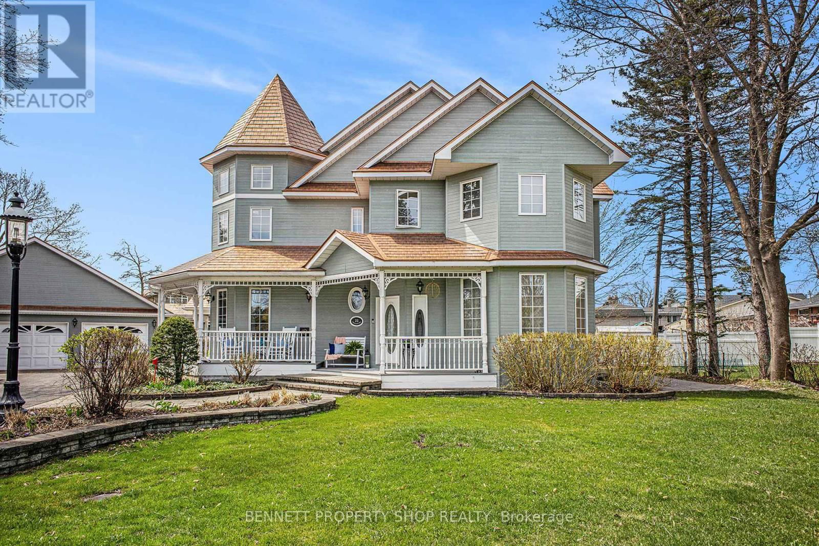 22 ASHWOOD CRESCENT Image 2