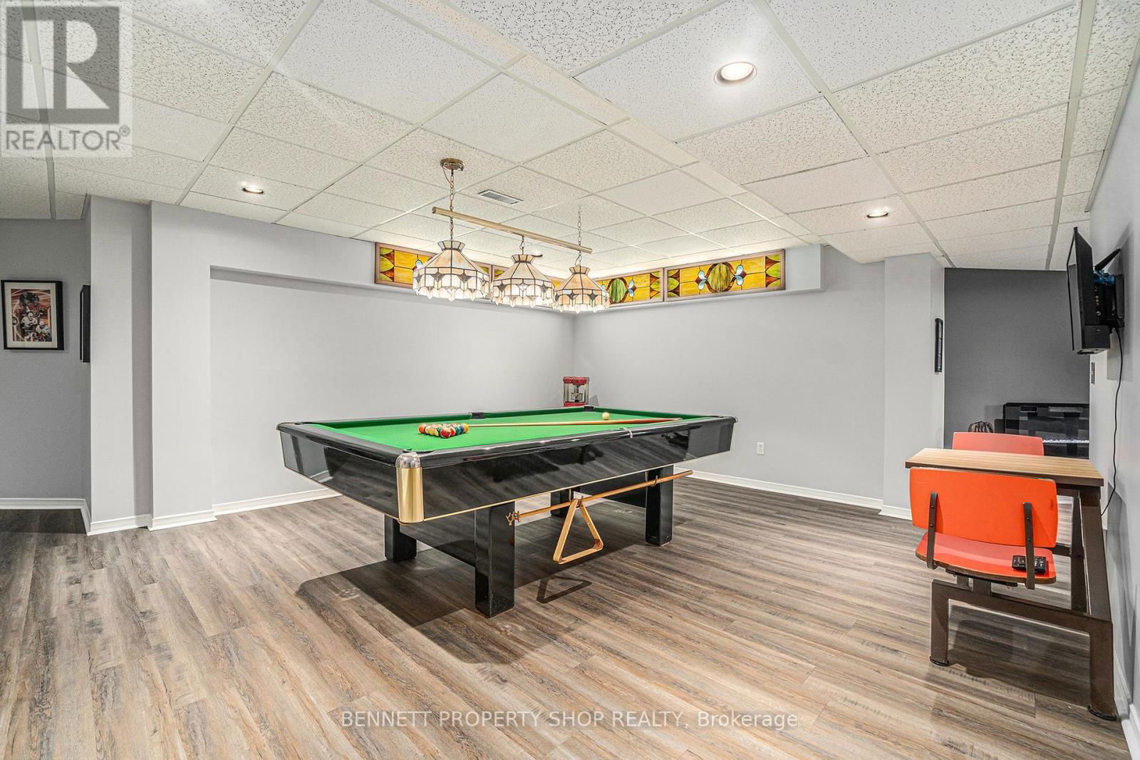 22 ASHWOOD CRESCENT Image 30