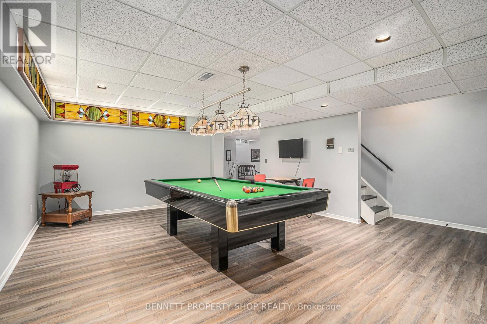 22 ASHWOOD CRESCENT Image 31