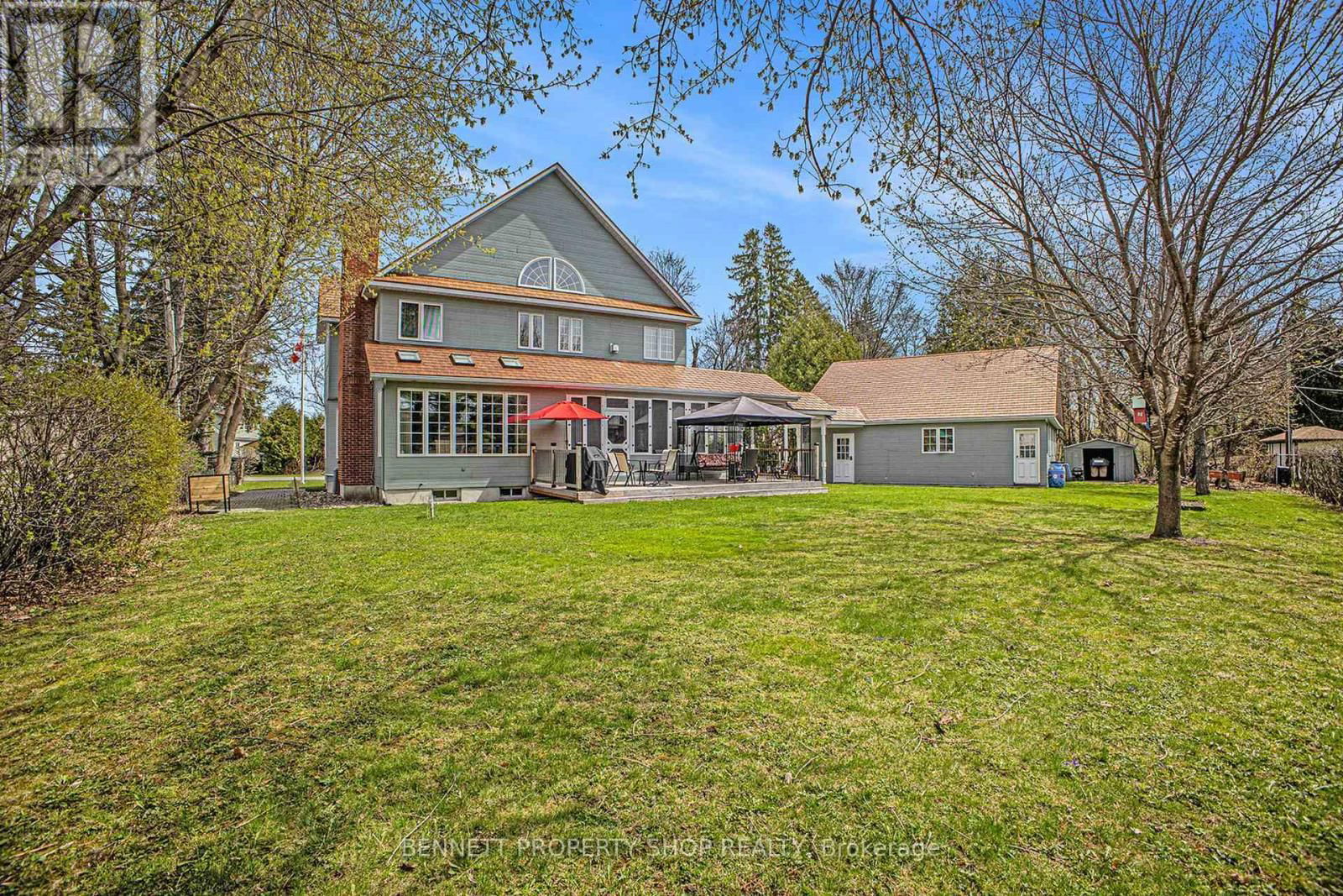 22 ASHWOOD CRESCENT Image 39