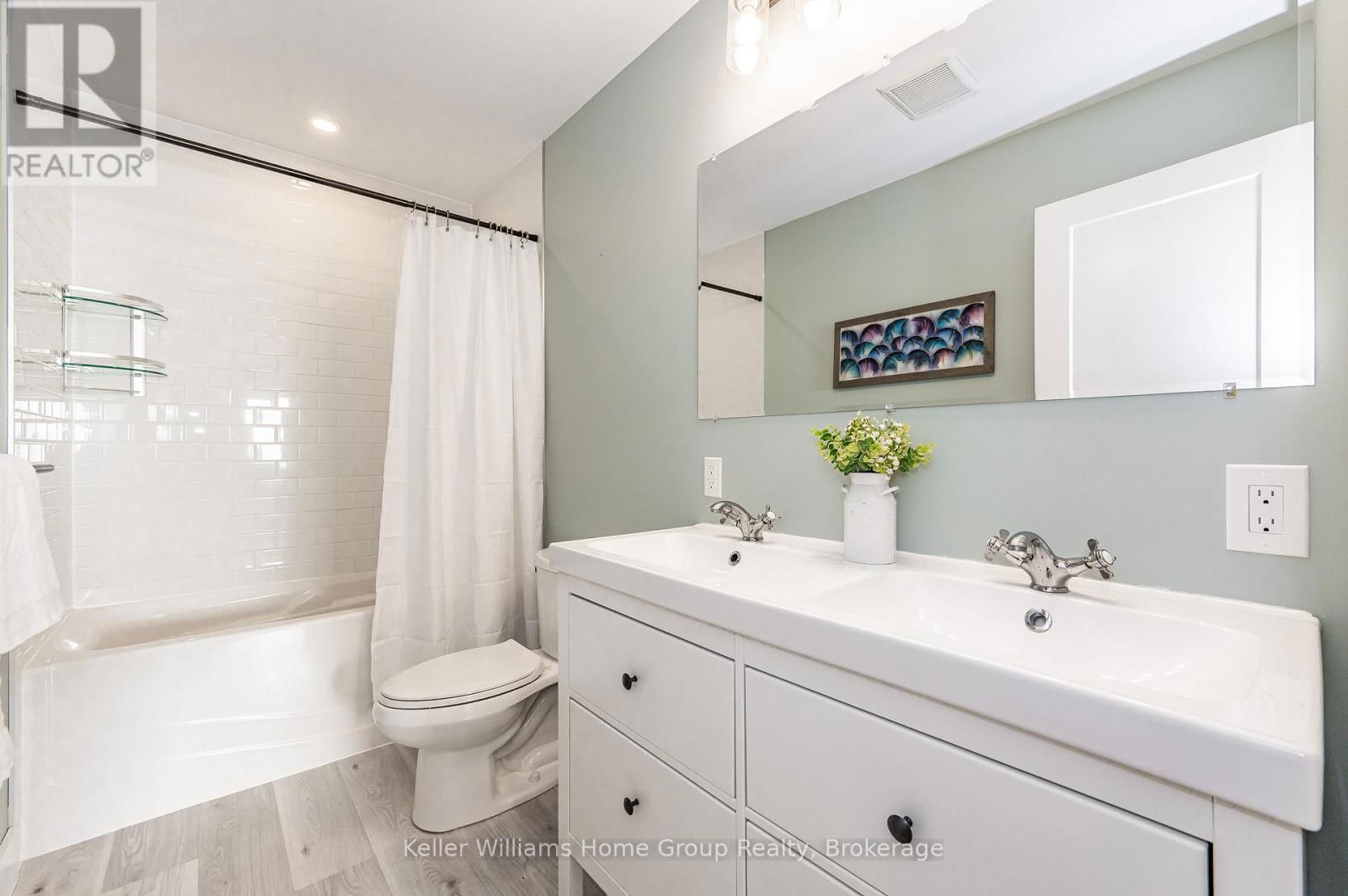 9432 WELLINGTON ROAD 124 Image 19