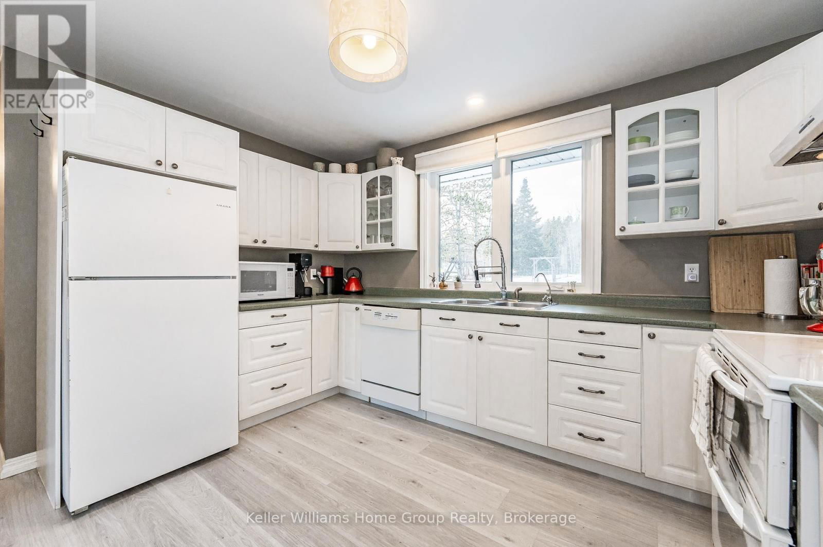 9432 WELLINGTON ROAD 124 Image 28