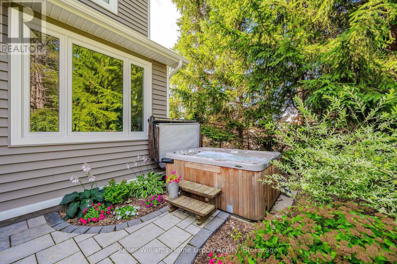 9432 WELLINGTON ROAD 124 Image 36