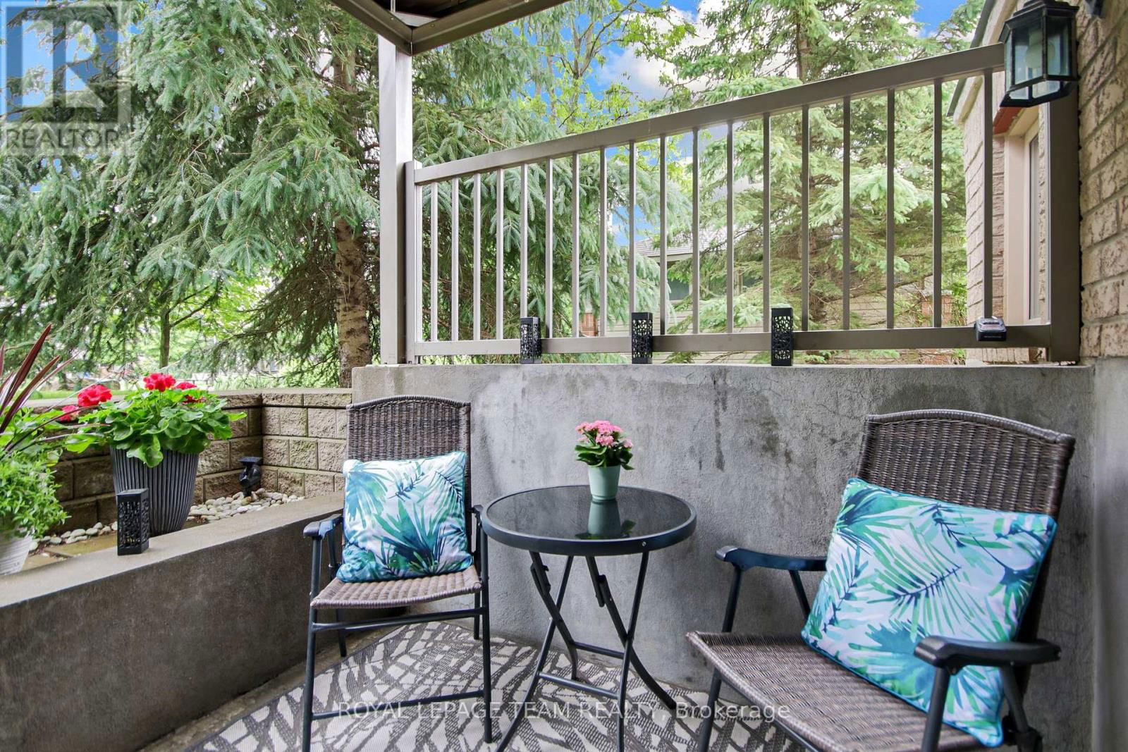 2 - 565 STONEFIELD Image 33