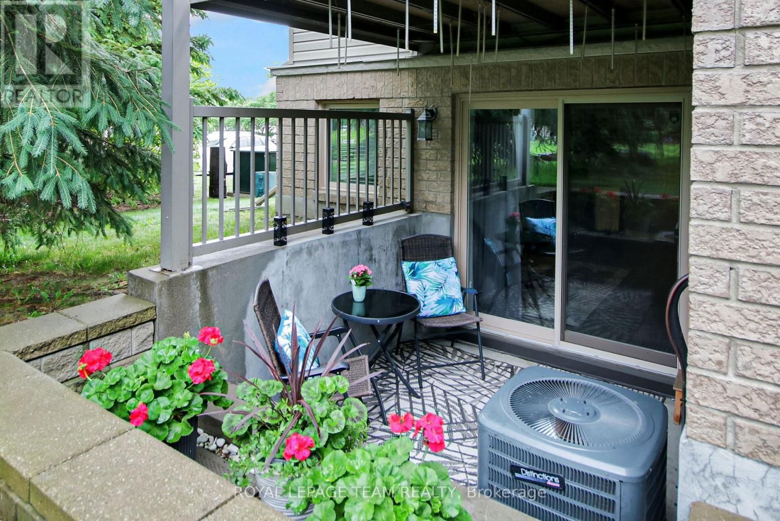2 - 565 STONEFIELD Image 34