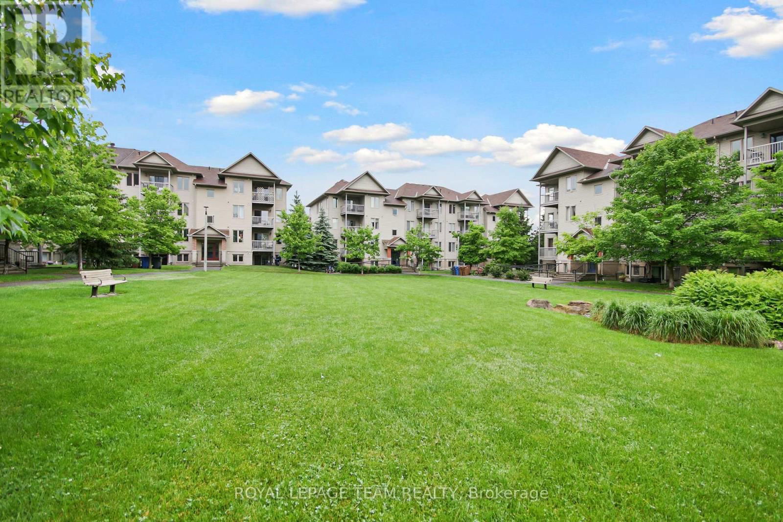 2 - 565 STONEFIELD Image 36