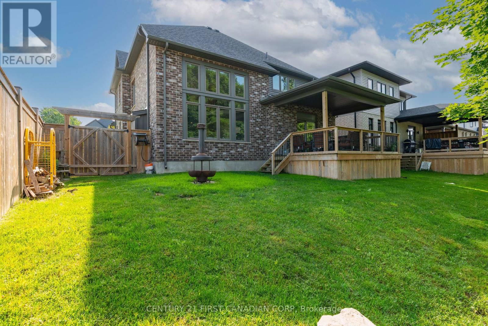 191 SPENCER AVENUE Image 12