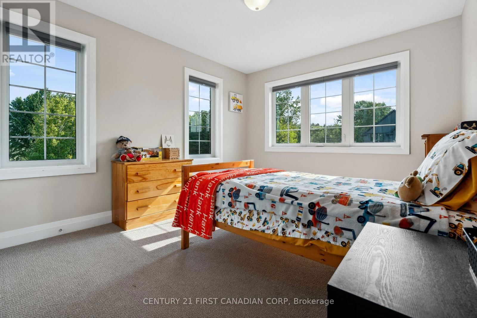 191 SPENCER AVENUE Image 43