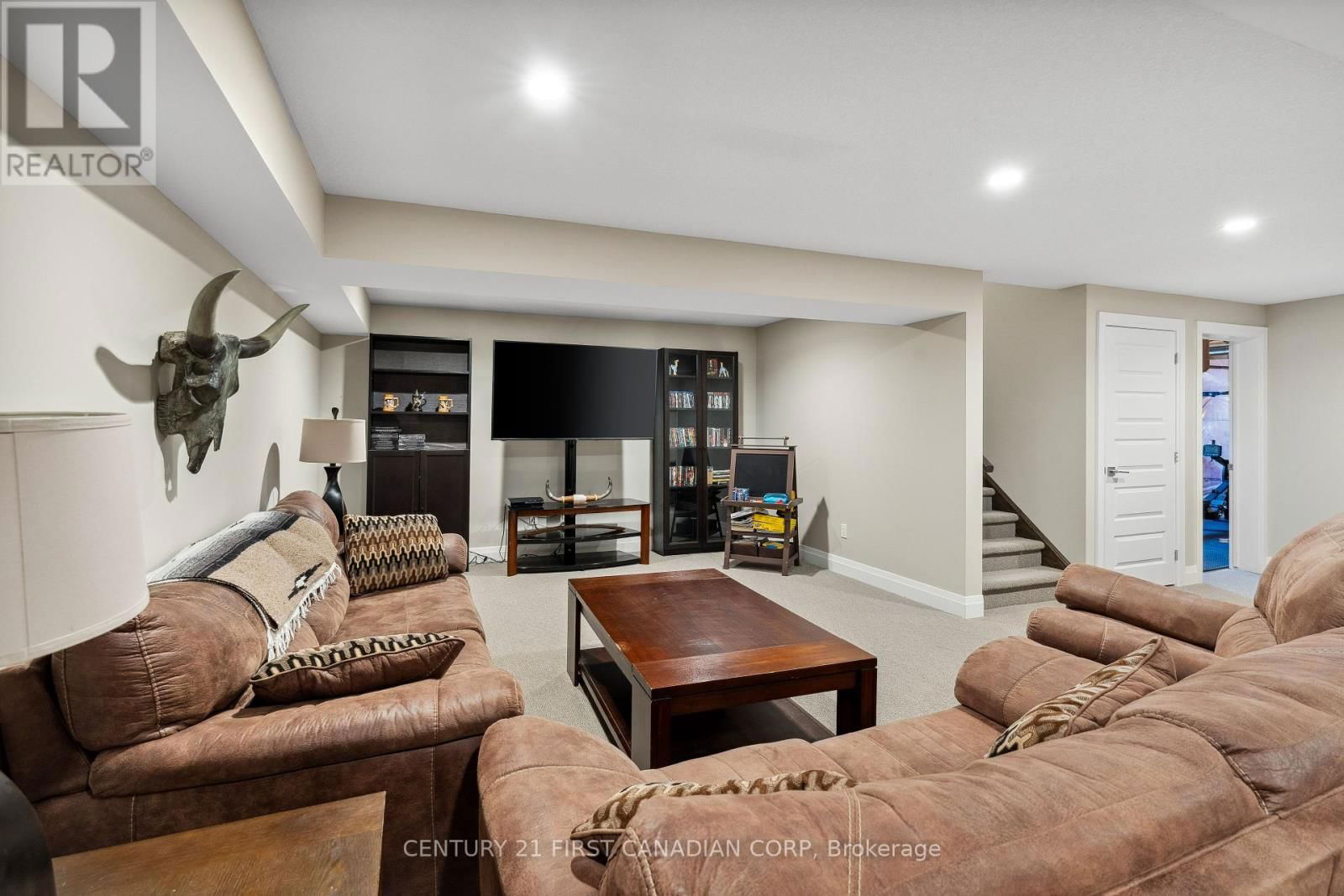 191 SPENCER AVENUE Image 47