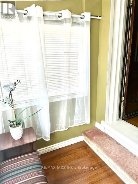 243 BRANT AVENUE Image 41