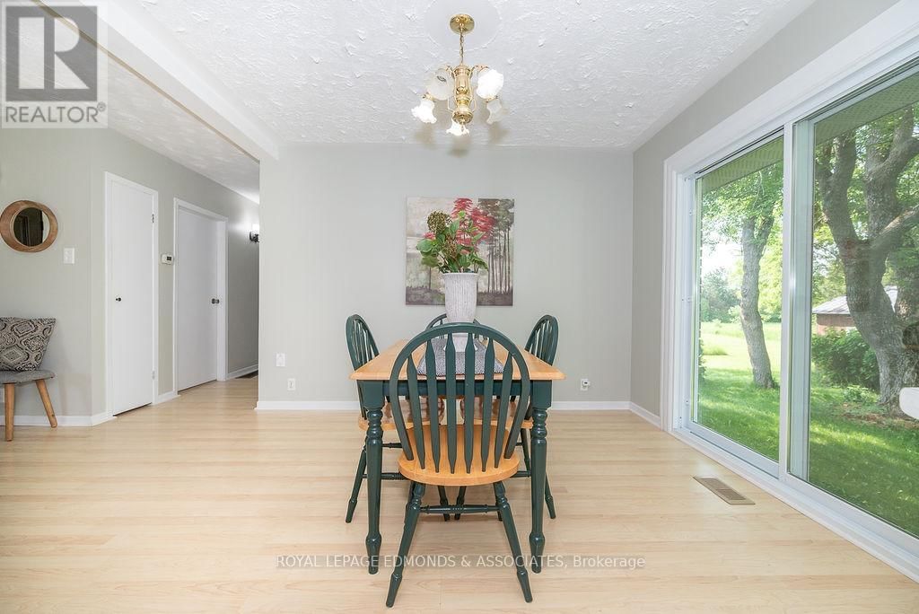 337 DOMBROSKIE ROAD Image 11