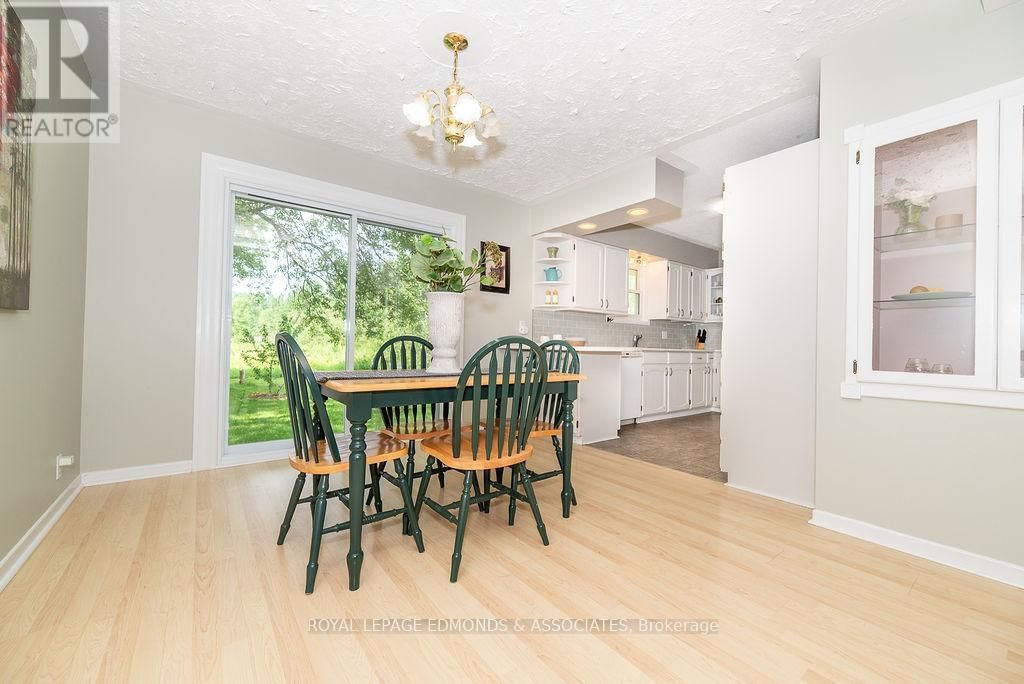 337 DOMBROSKIE ROAD Image 12