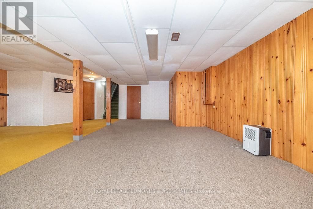 337 DOMBROSKIE ROAD Image 31