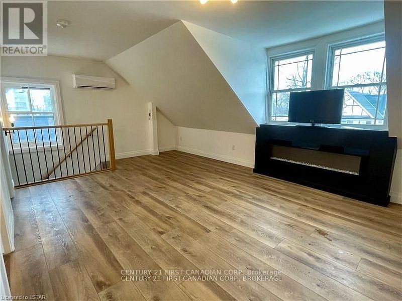 2 - 79 CARTWRIGHT STREET Image 14