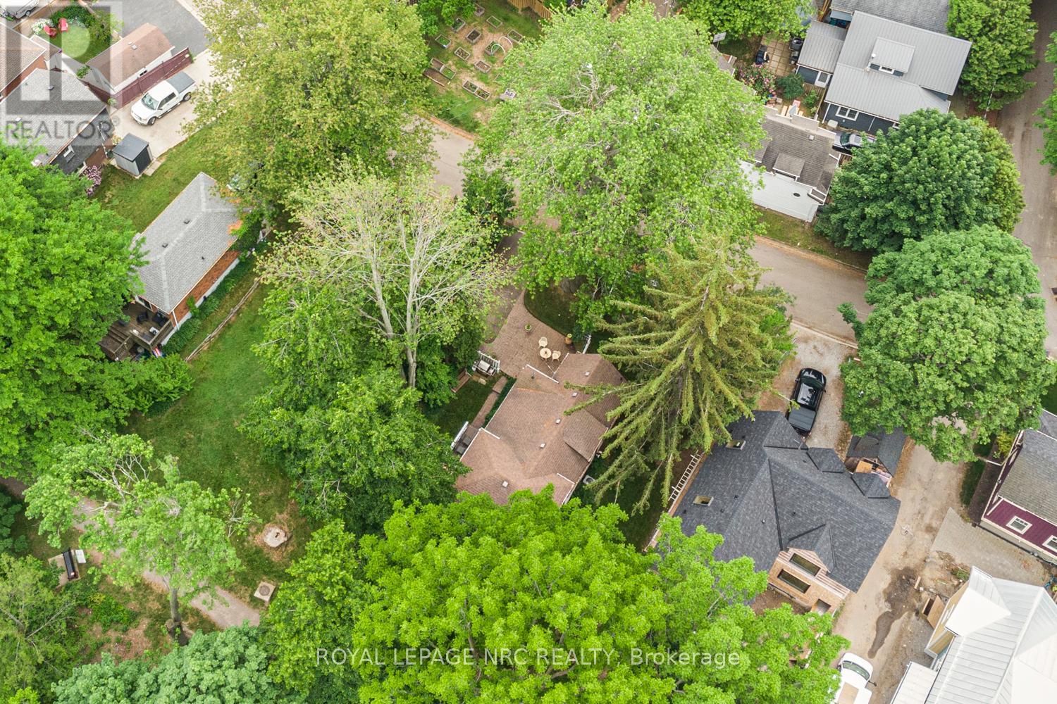 31 VICTORIA TERRACE Image 32