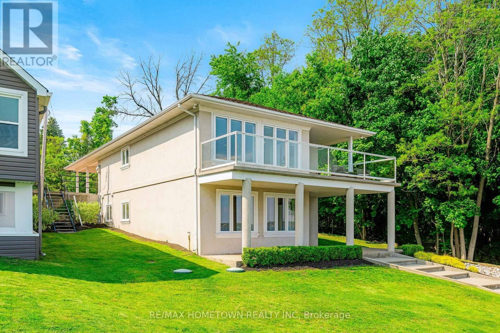 908 SHARPE'S LANE Image 4