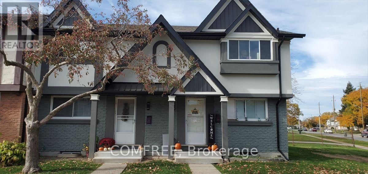 118 - 33 BERKLEY DRIVE Image 1