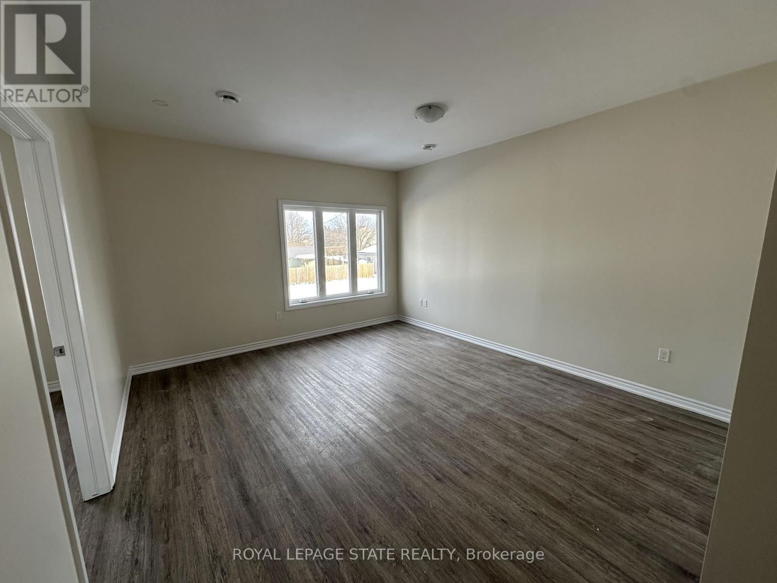 248 PORT COLBORNE DRIVE Image 5