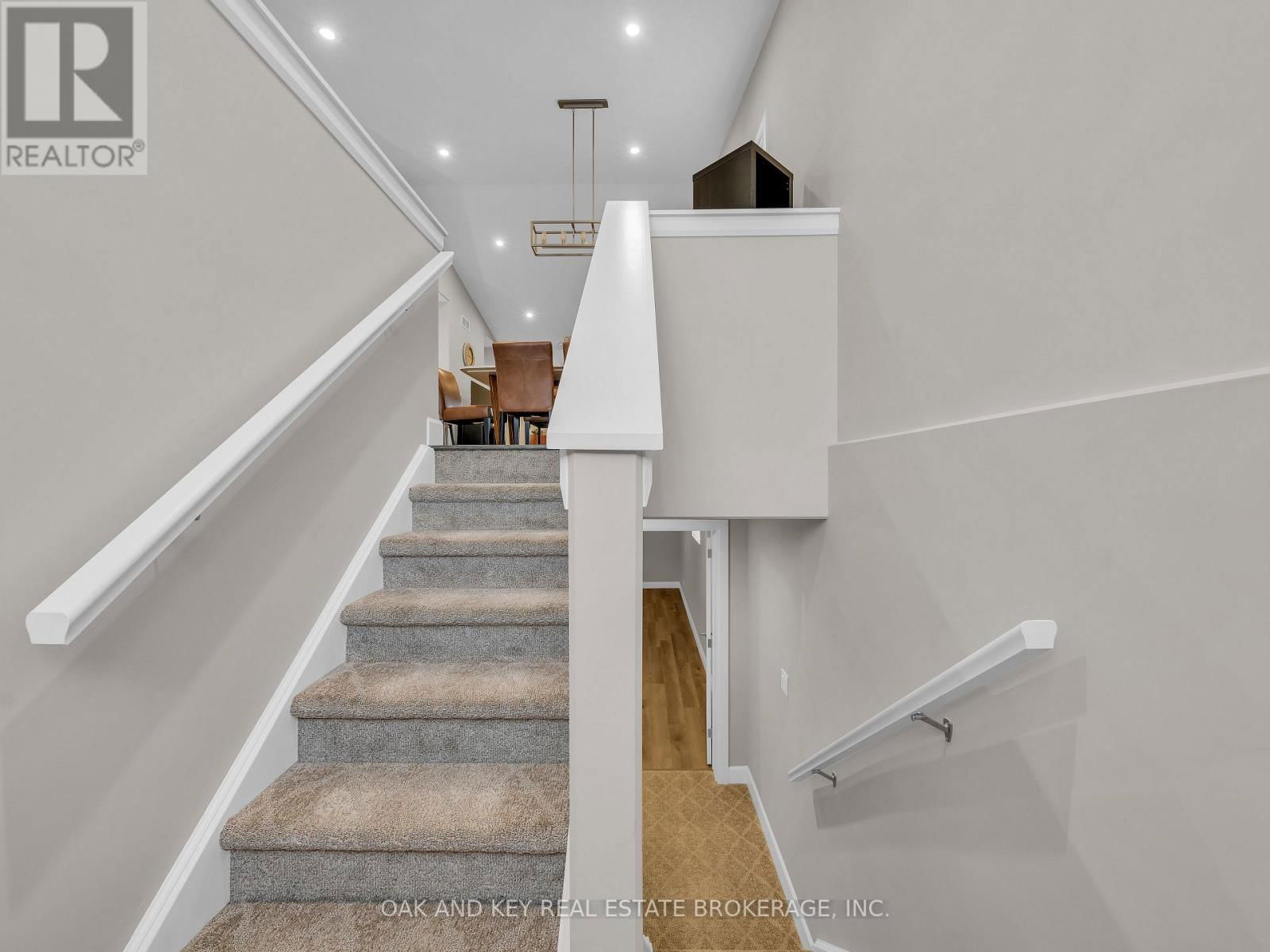 16 DUSKRIDGE RD ROAD Image 20