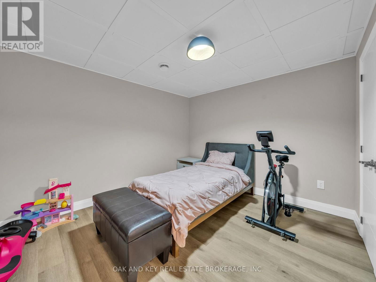 16 DUSKRIDGE RD ROAD Image 29
