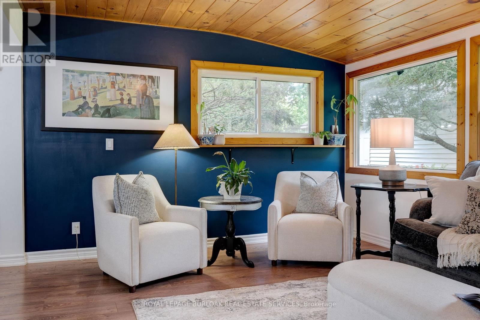 401 LYNDEN ROAD Image 22