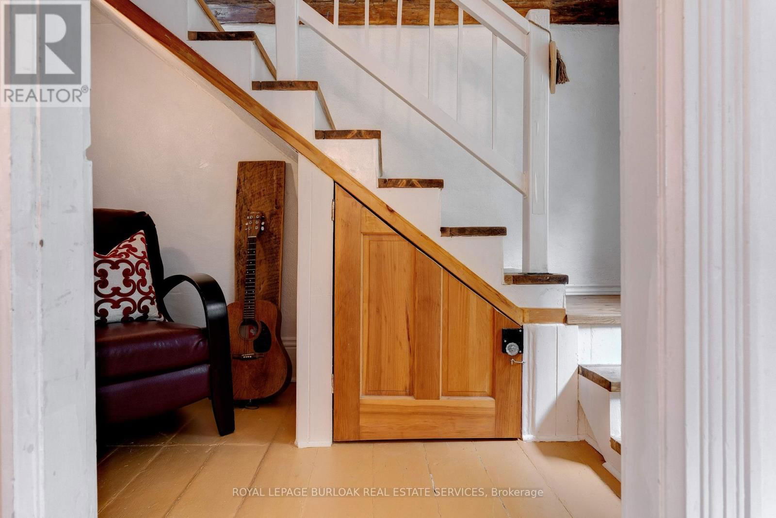 401 LYNDEN ROAD Image 31