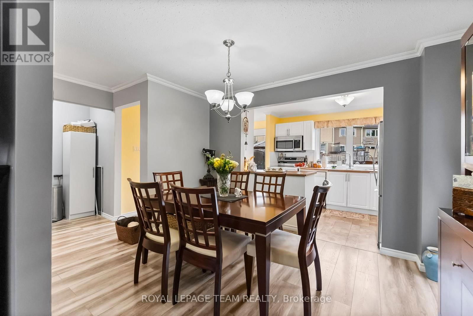 76 PEARY WAY Image 11