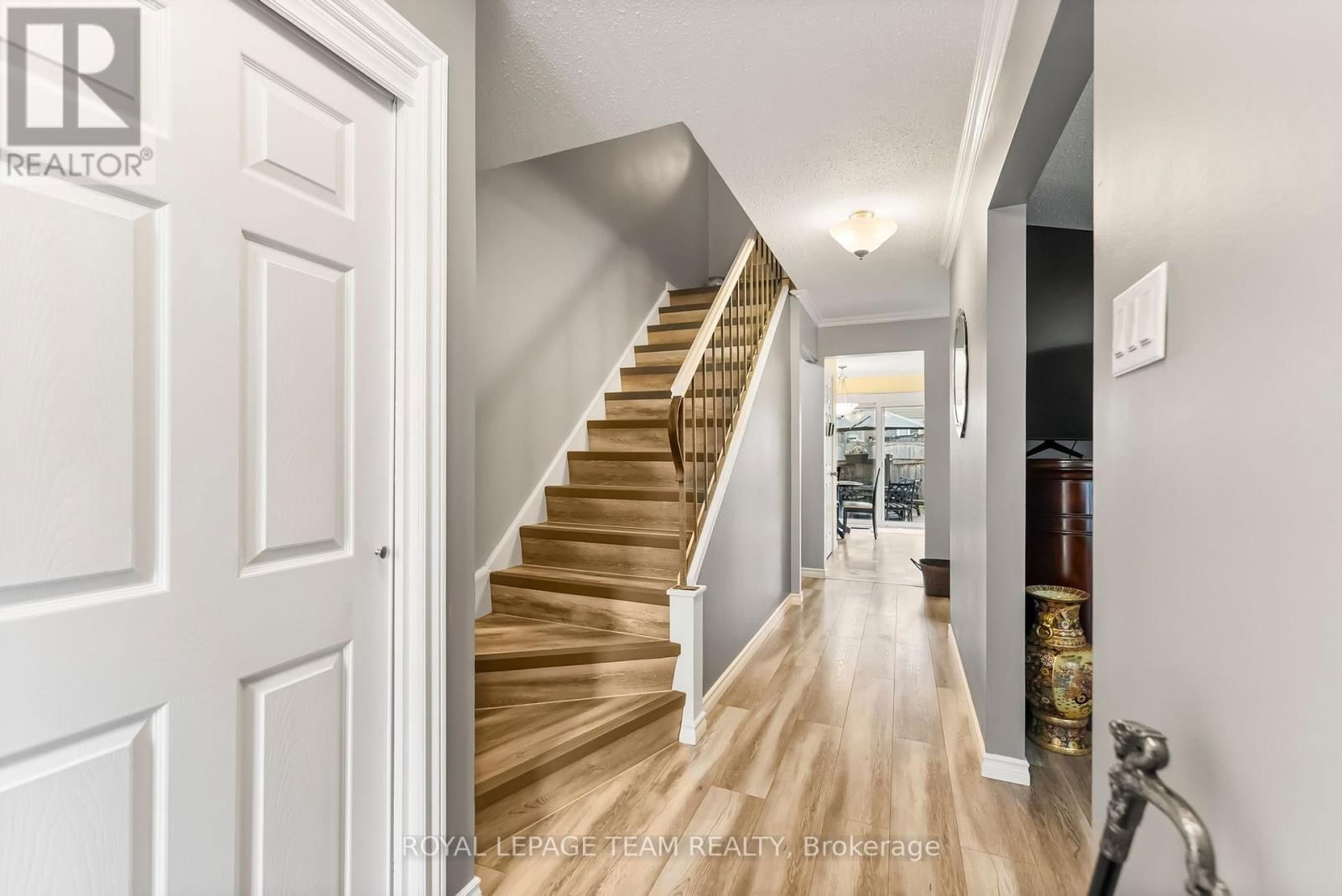 76 PEARY WAY Image 7