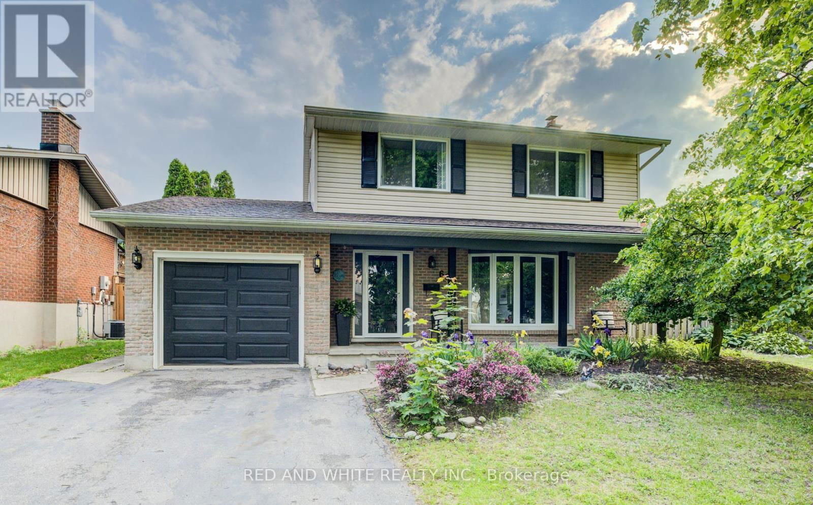 68 PARKVIEW CRESCENT Image 2