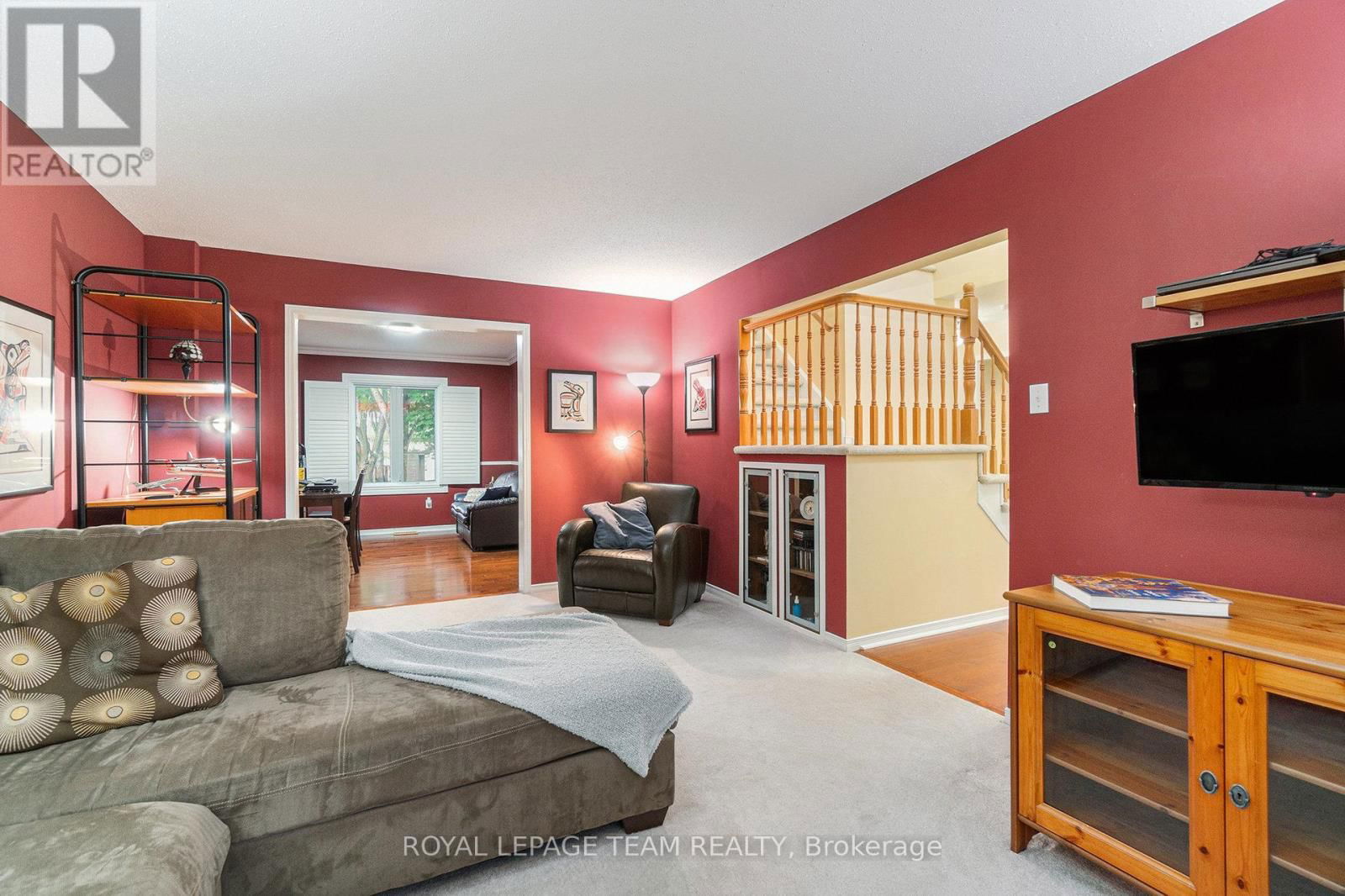 18 QUEENSTON DRIVE Image 15