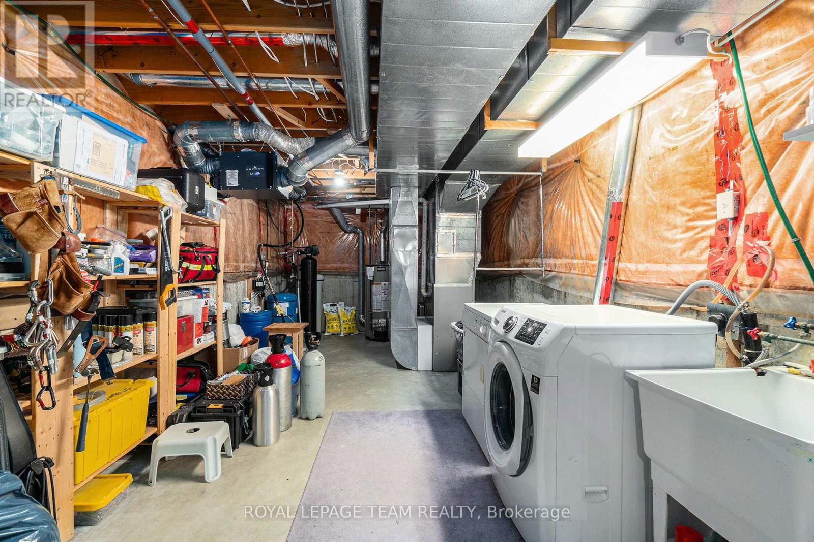 18 QUEENSTON DRIVE Image 34