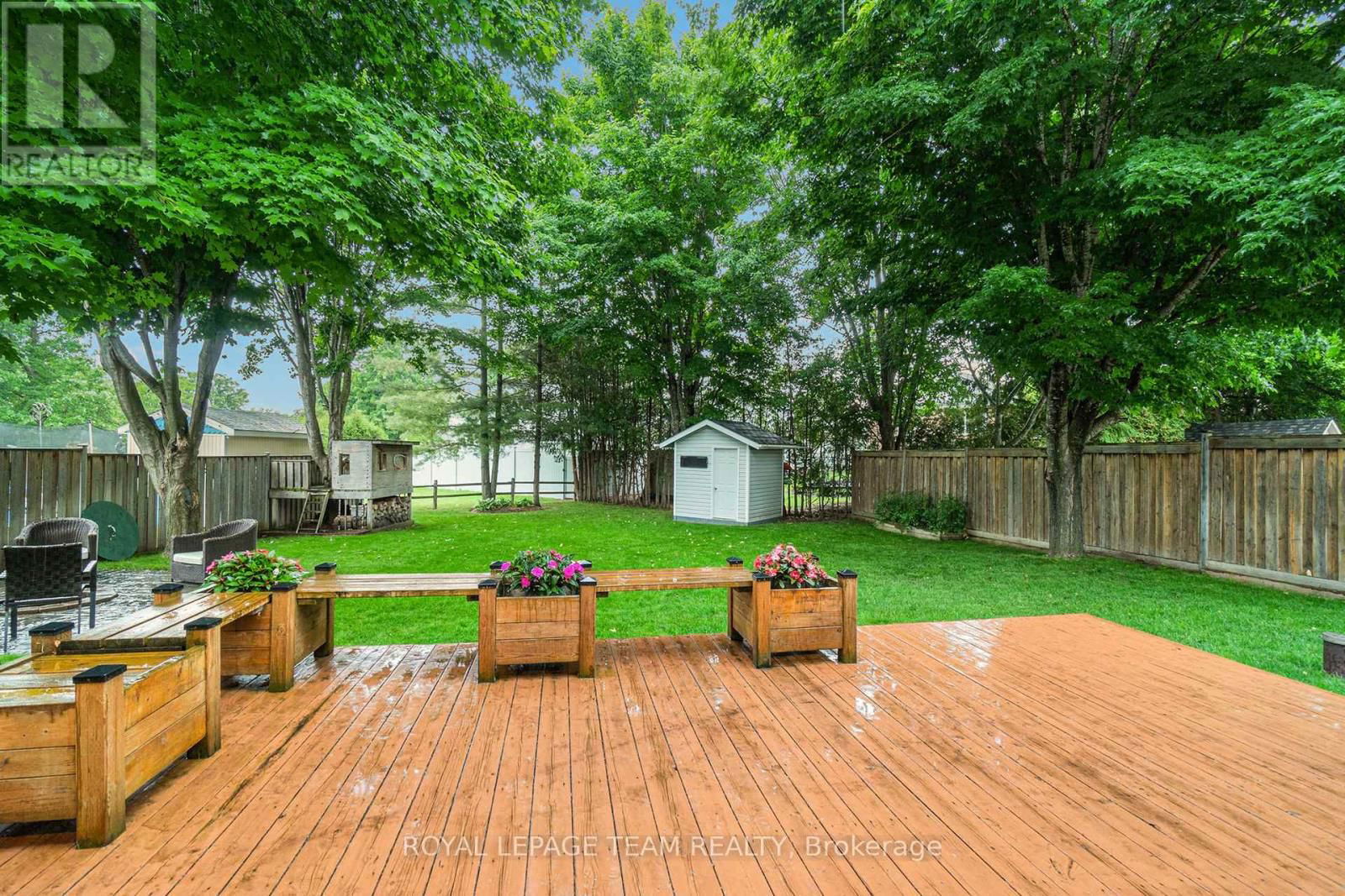 18 QUEENSTON DRIVE Image 35