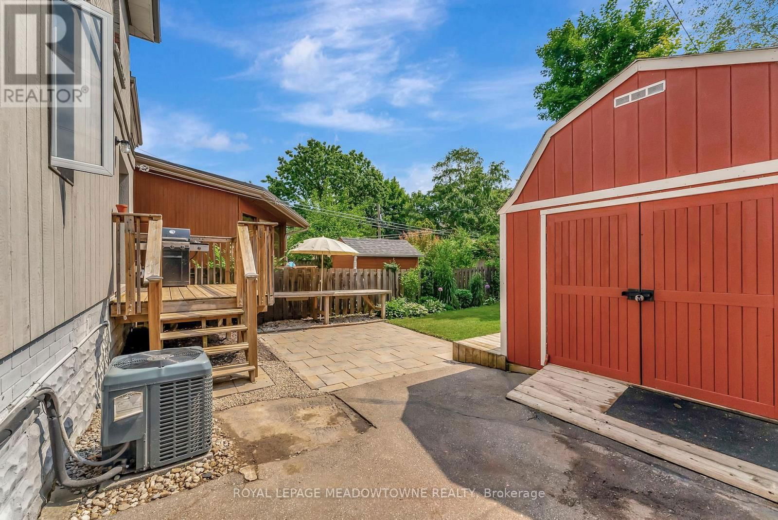201 ROTHSAY AVENUE Image 29