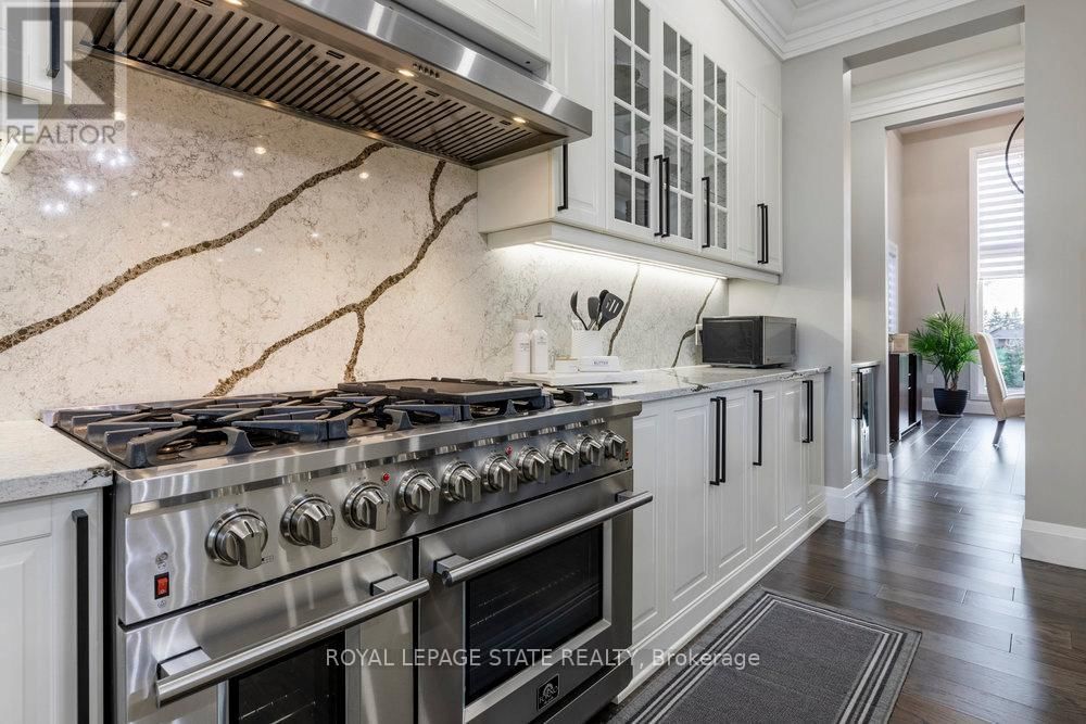 187 SUNNYRIDGE ROAD Image 10