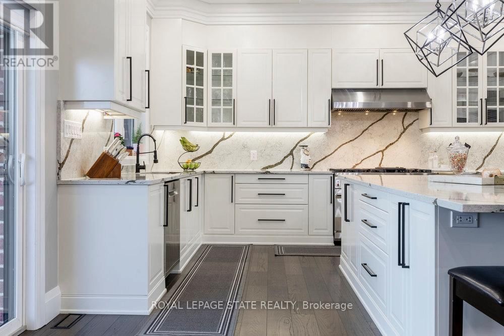 187 SUNNYRIDGE ROAD Image 12